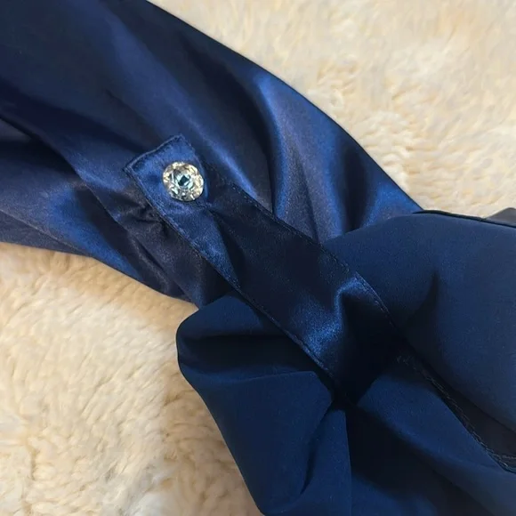 💫Frank Lyman💫 Montreal Design Collection Printed Silk Blouse, EUC, Retails $191 - Picture 14 of 15